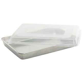 Nordic Ware High-Sided Sheetcake Pan with Lid