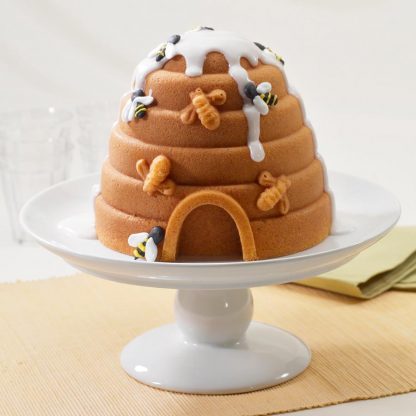 Nordic Ware Beehive Cake Pan