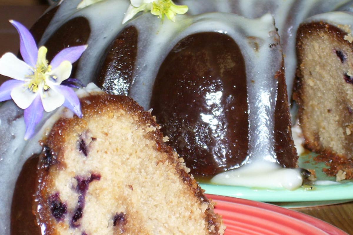 Beary Honey Nut Bundt Cake